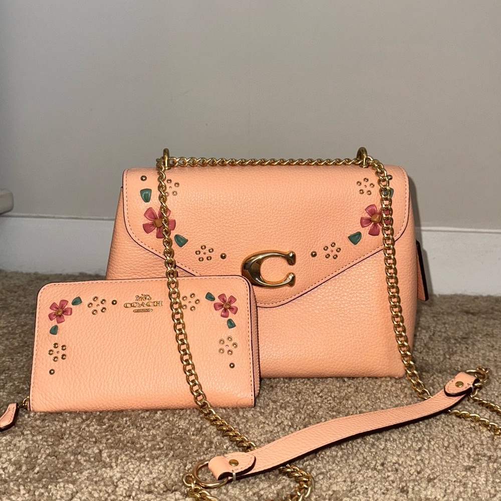 Coach Peach Floral Shoulder Bag - Picture 3 of 6